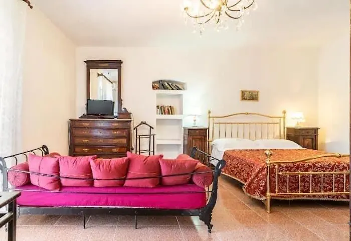 Casa Castello 4* רוקה אימפריאלה