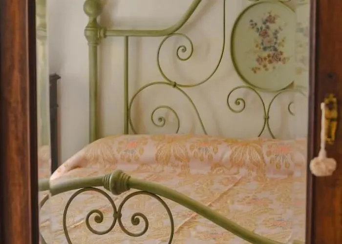 Casa Castello בית הארחה